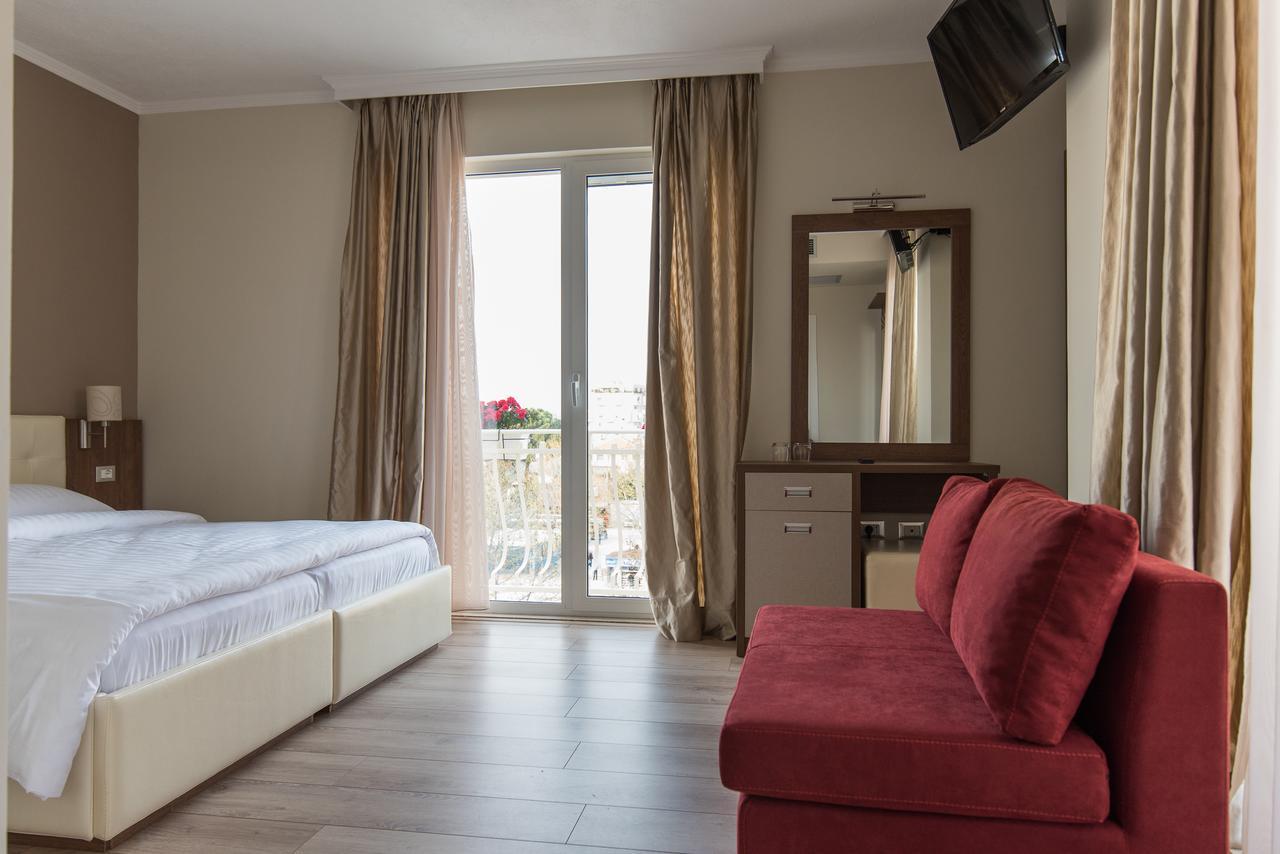 Keit Hotel Tirana Exterior foto